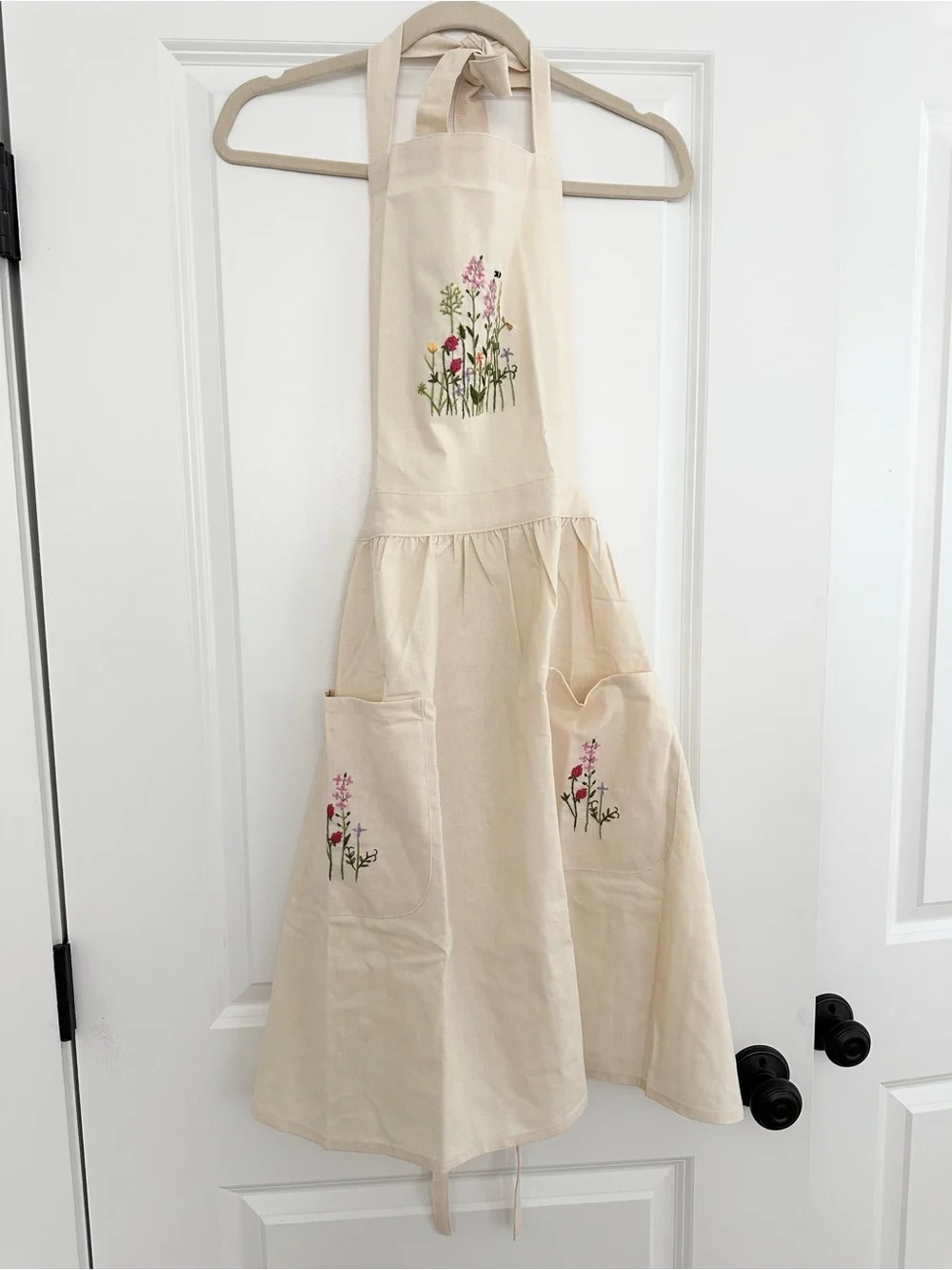 Floral Hand-Embroidered Cream Apron Wildflower Garden / Bee Motif - Gifts